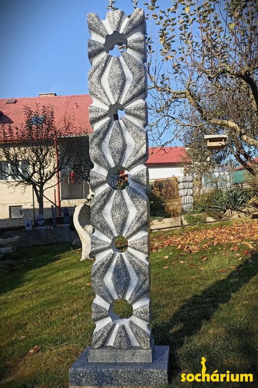 Fünf Sonnen